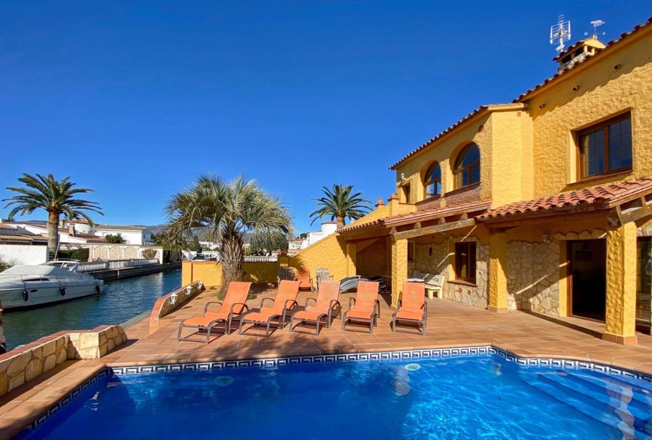Ampuriahome Villa Hosting 15, Pool & Mooring إمبوريابرافا المظهر الخارجي الصورة